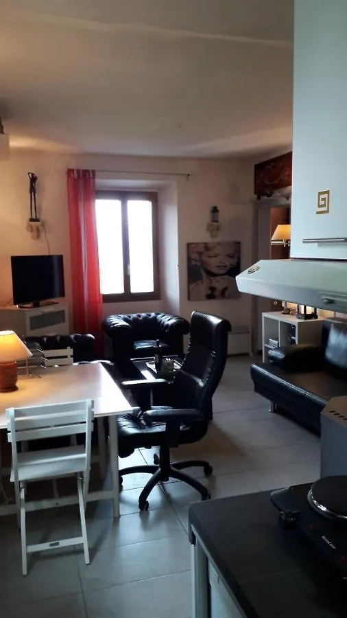 Apartment With Como Lake View - Italy Casasco Intelvi